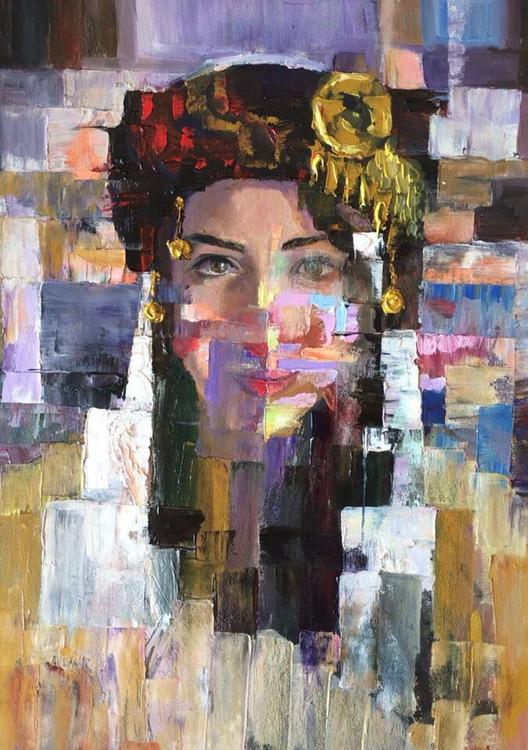 Das Gesicht eines Mädchens trägt eine Kopfbedeckung. Mehrere quadratische Elemente verstecken das Gesicht. Das Bild wurde von Musafer Qassim gemalt.